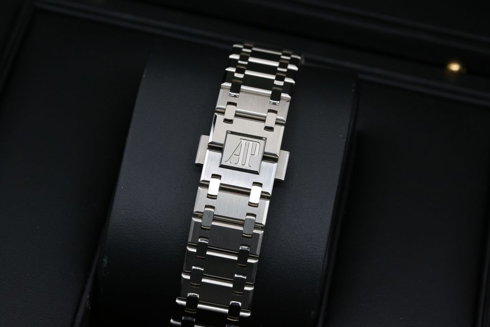 Audemars Piguet Royal Oak 15202ST.OO.0944ST.02 Image 3